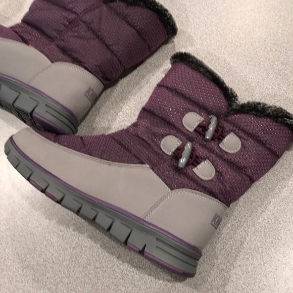 Khombu woman’s winter boots size 7m - Picture 1 of 3